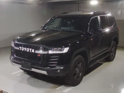 TOYOTA LAND CRUISER
