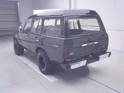 TOYOTA LAND CRUISER