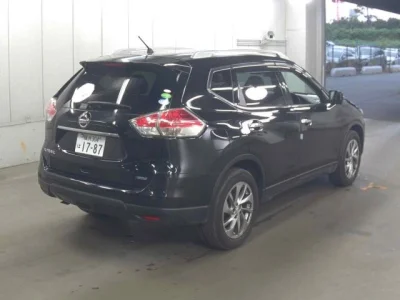NISSAN X-TRAIL 2