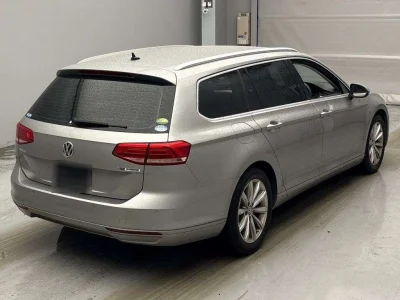 VOLKSWAGEN PASSAT VARIANT
