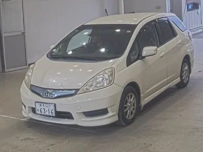 HONDA FIT SHUTTLE