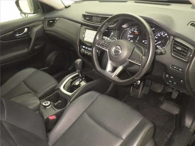NISSAN X-TRAIL 3