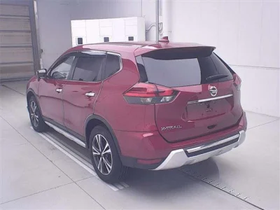 NISSAN X-TRAIL 2