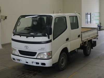 TOYOTA DYNA