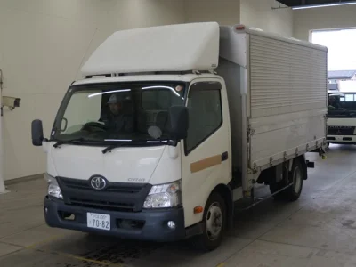 TOYOTA DYNA