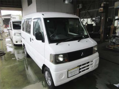 MITSUBISHI MINICAB