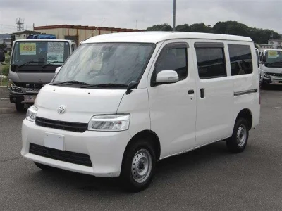 TOYOTA TOWN ACE VAN 1