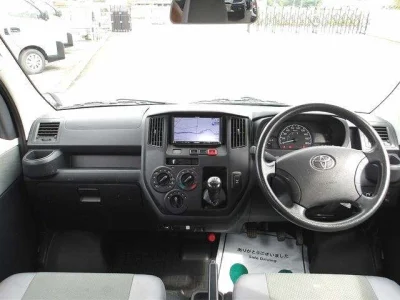 TOYOTA TOWN ACE VAN 3