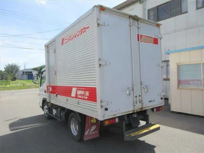 MITSUBISHI CANTER