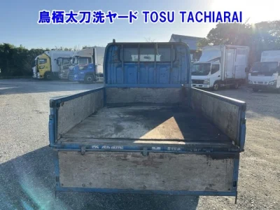 MITSUBISHI CANTER