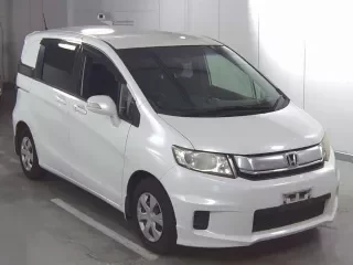 HONDA FREED SPIKE