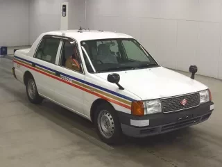 TOYOTA CROWN COMFORT
