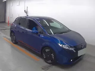 NISSAN AURA