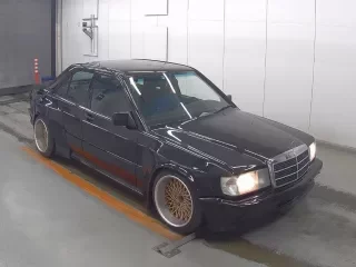 MERCEDES BENZ 190 CLASS