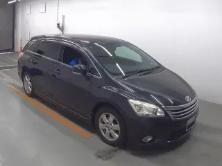 TOYOTA MARK X ZIO
