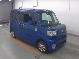 TOYOTA PIXIS MEGA