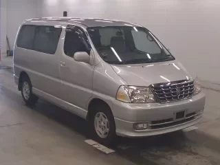 TOYOTA GRANVIA 1