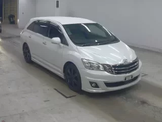 TOYOTA MARK X ZIO