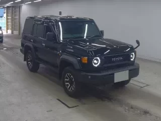 TOYOTA LAND CRUISER