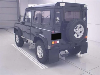 LAND ROVER DEFENDER