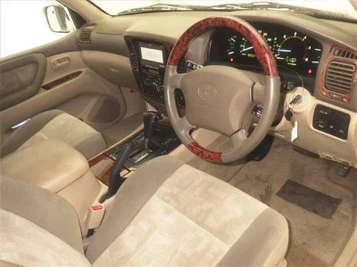 TOYOTA LAND CRUISER