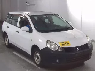 MITSUBISHI LANCER VAN 1