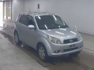 TOYOTA RUSH