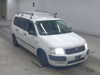 TOYOTA SUCCEED