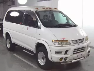 MITSUBISHI DELICA