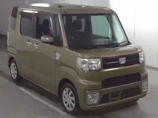 DAIHATSU WAKE