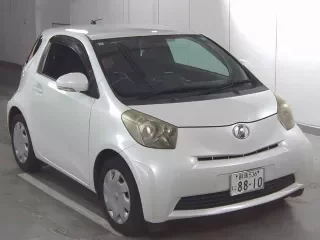 TOYOTA IQ