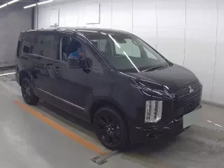 MITSUBISHI DELICA D5