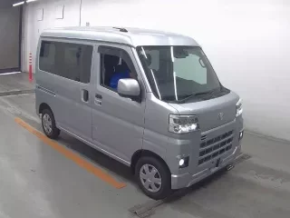 TOYOTA PIXIS VAN