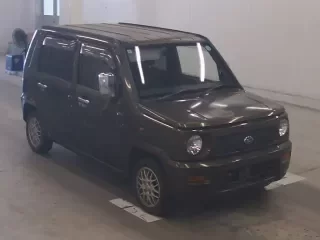 DAIHATSU NAKED 1