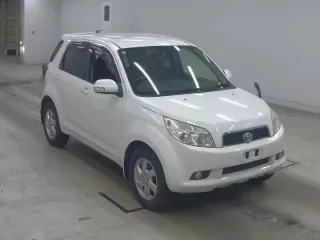 TOYOTA RUSH