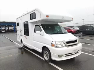 TOYOTA GRANVIA 1