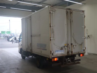 MITSUBISHI CANTER