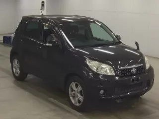 TOYOTA RUSH