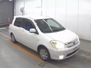 TOYOTA RAUM