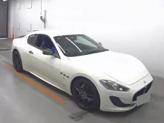 MASERATI GRANTURISMO