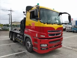 MITSUBISHI FUSO SUPER GREAT