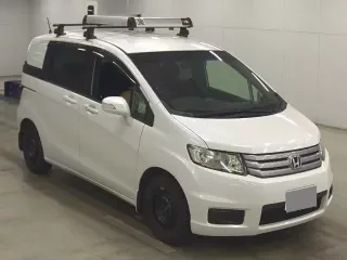 HONDA FREED SPIKE