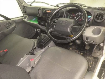 TOYOTA DYNA