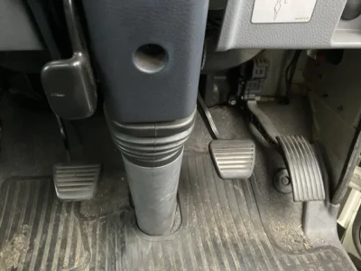 MITSUBISHI CANTER