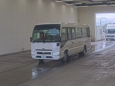 TOYOTA COASTER