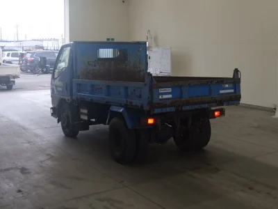 MITSUBISHI CANTER