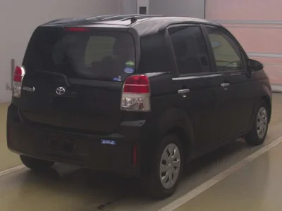 TOYOTA SPADE