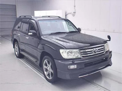 TOYOTA LAND CRUISER