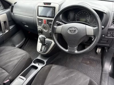 TOYOTA RUSH