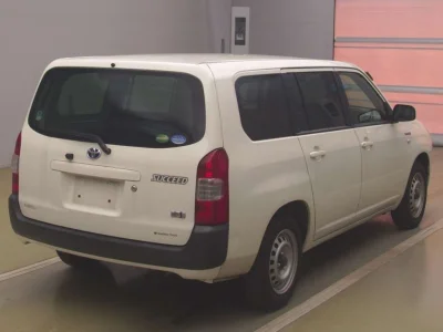 TOYOTA SUCCEED